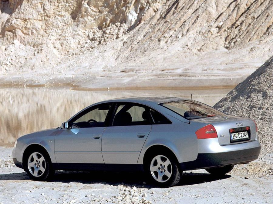  Audi A6 2.4 Sedan (4B, C5) 1997 года  (фото 9 из 13)